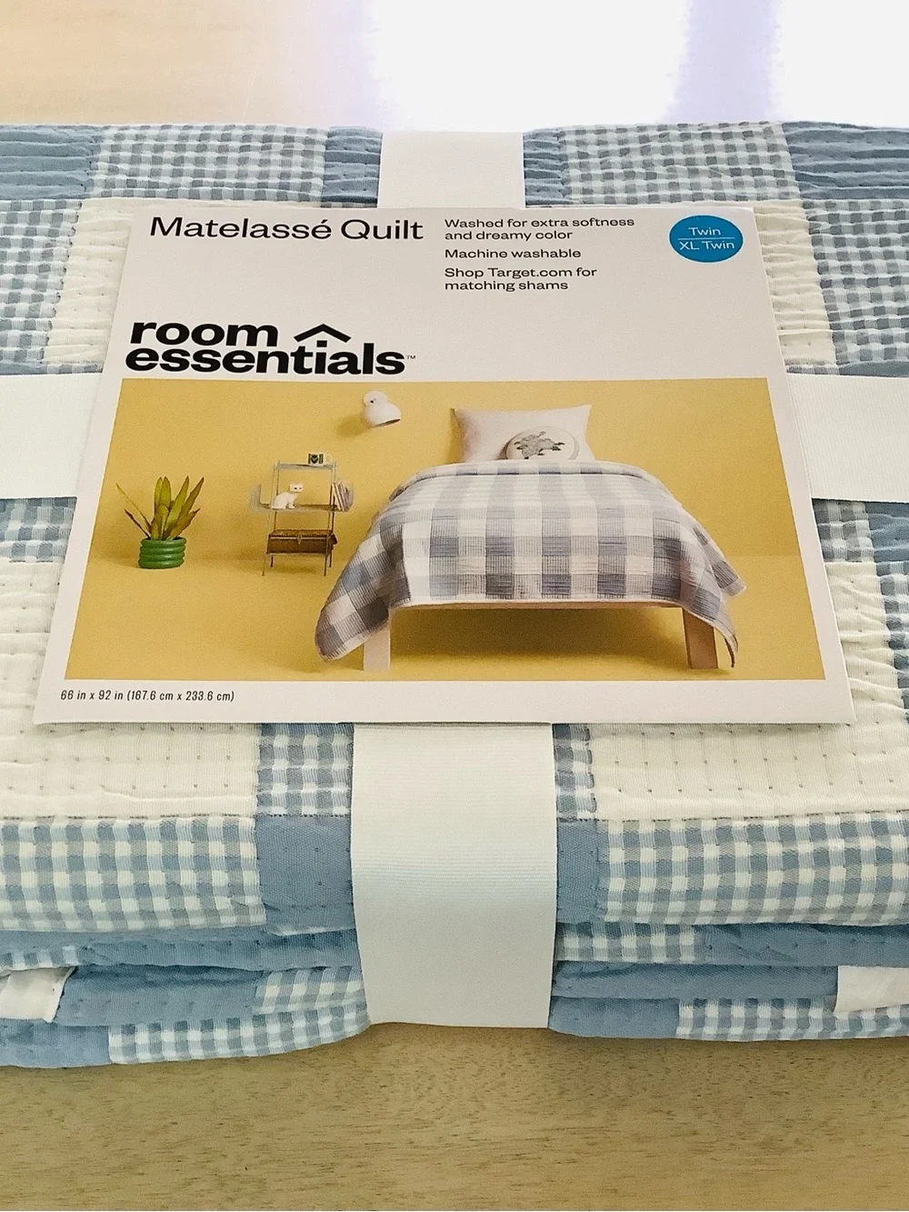 Room Essentials Matelasse Quilt Light Blue Plaid
